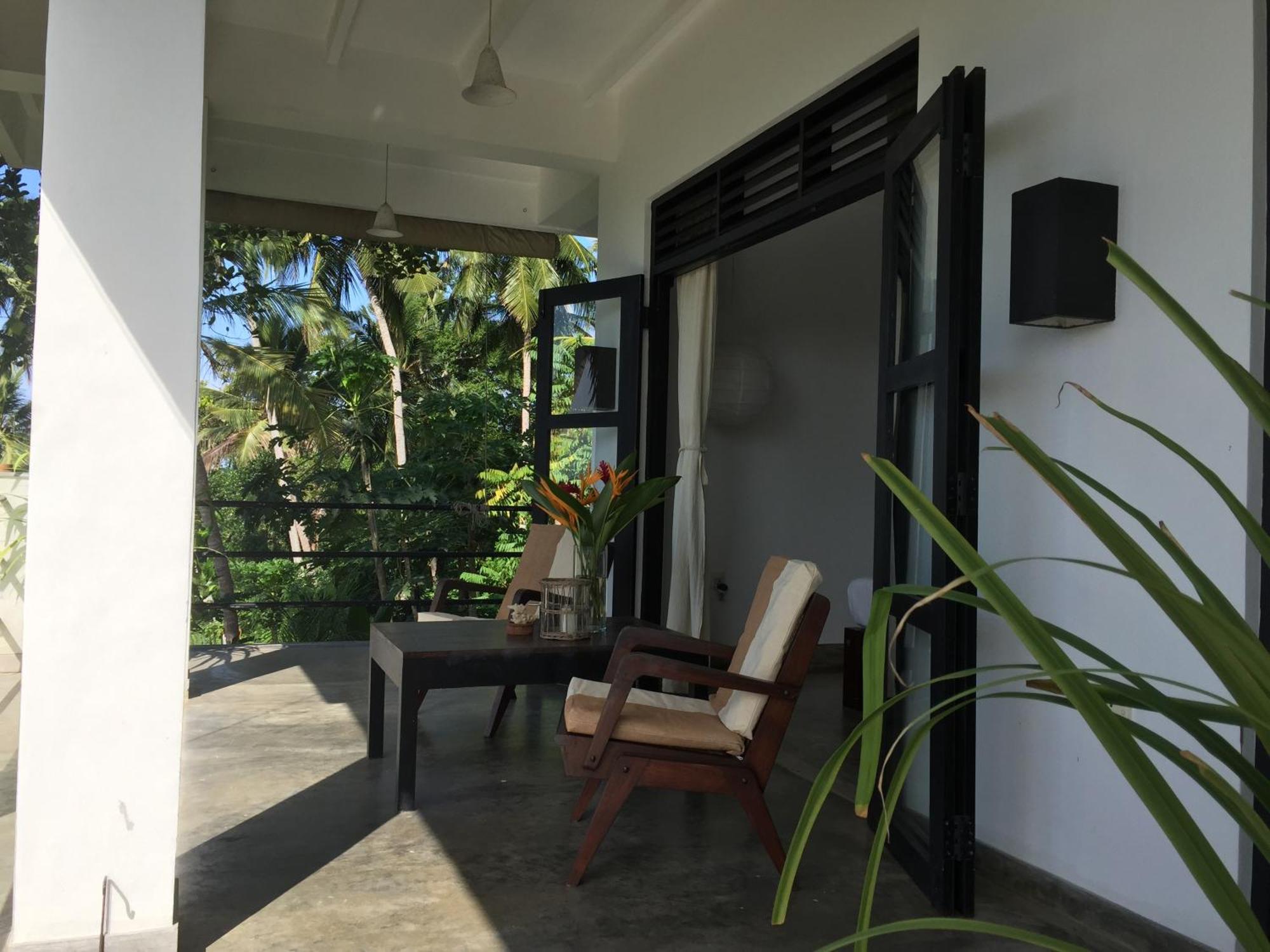 Lara'S Place Unawatuna Ruang foto