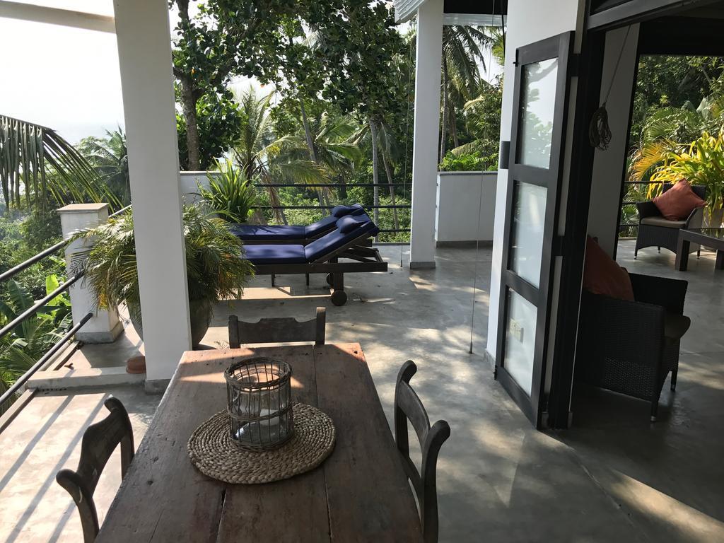Lara'S Place Unawatuna Bagian luar foto