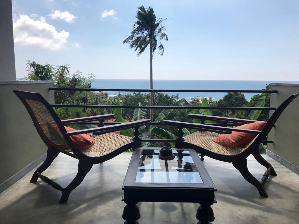 Lara'S Place Unawatuna Bagian luar foto