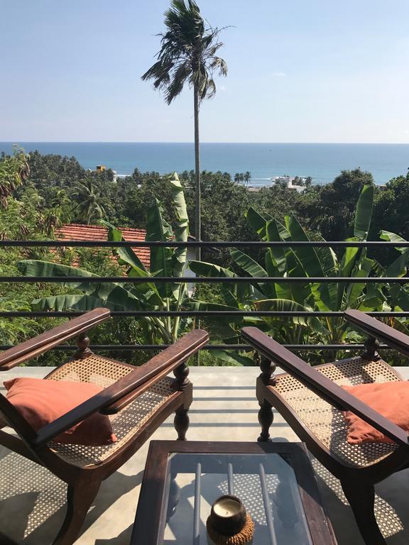 Lara'S Place Unawatuna Bagian luar foto